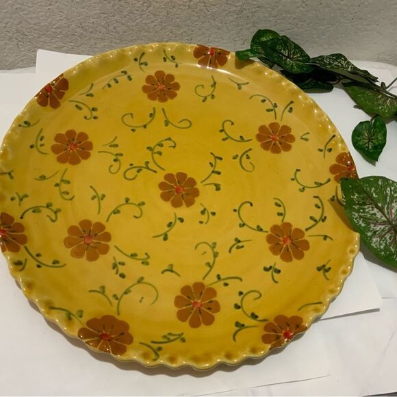 New Sur La Table Spring Summer Floral Design  scalloped Plate Italy Flower 15” - Picture 3 of 6